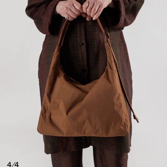 Baggu Nylon Shoulder Bag - Picture 2 of 4